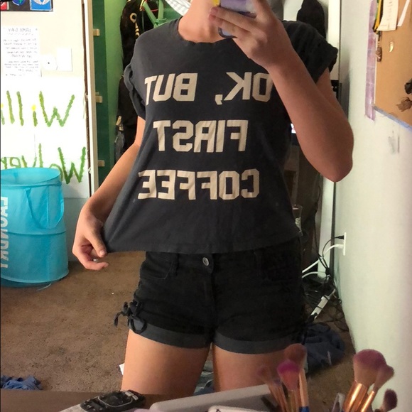 T-shirt - Picture 2 of 2